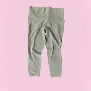 Athletica Salutation Stash leggings like new XL